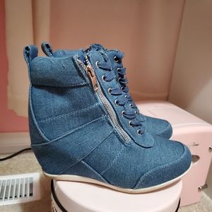 Demin sneaker heels